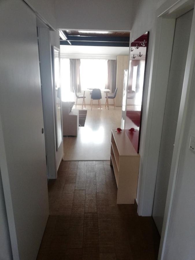 Dina Apartment *