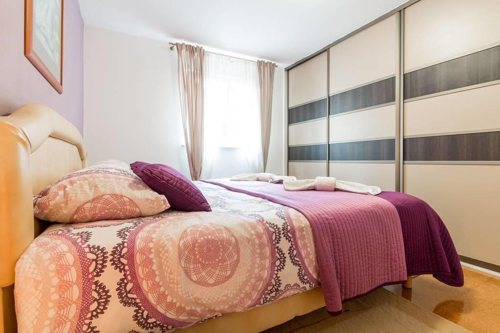 Dina Apartment *
